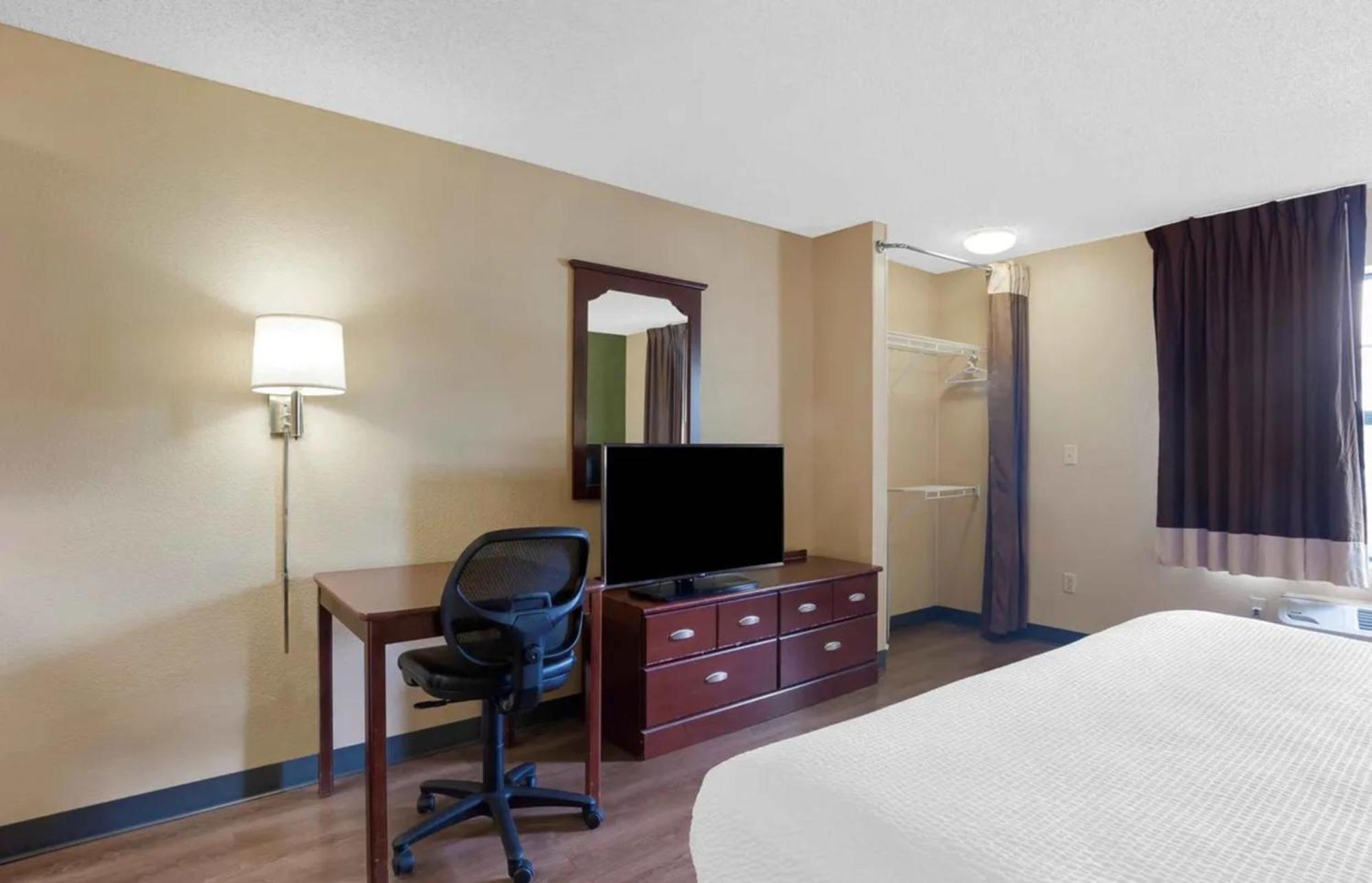 Relax Suites Extended Stay - Ла-Мірада Екстер'єр фото